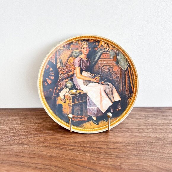 Norman Rockwell Collector Plate - Vintage Knowles “Dreaming in the Attic" - Picture 1 of 4